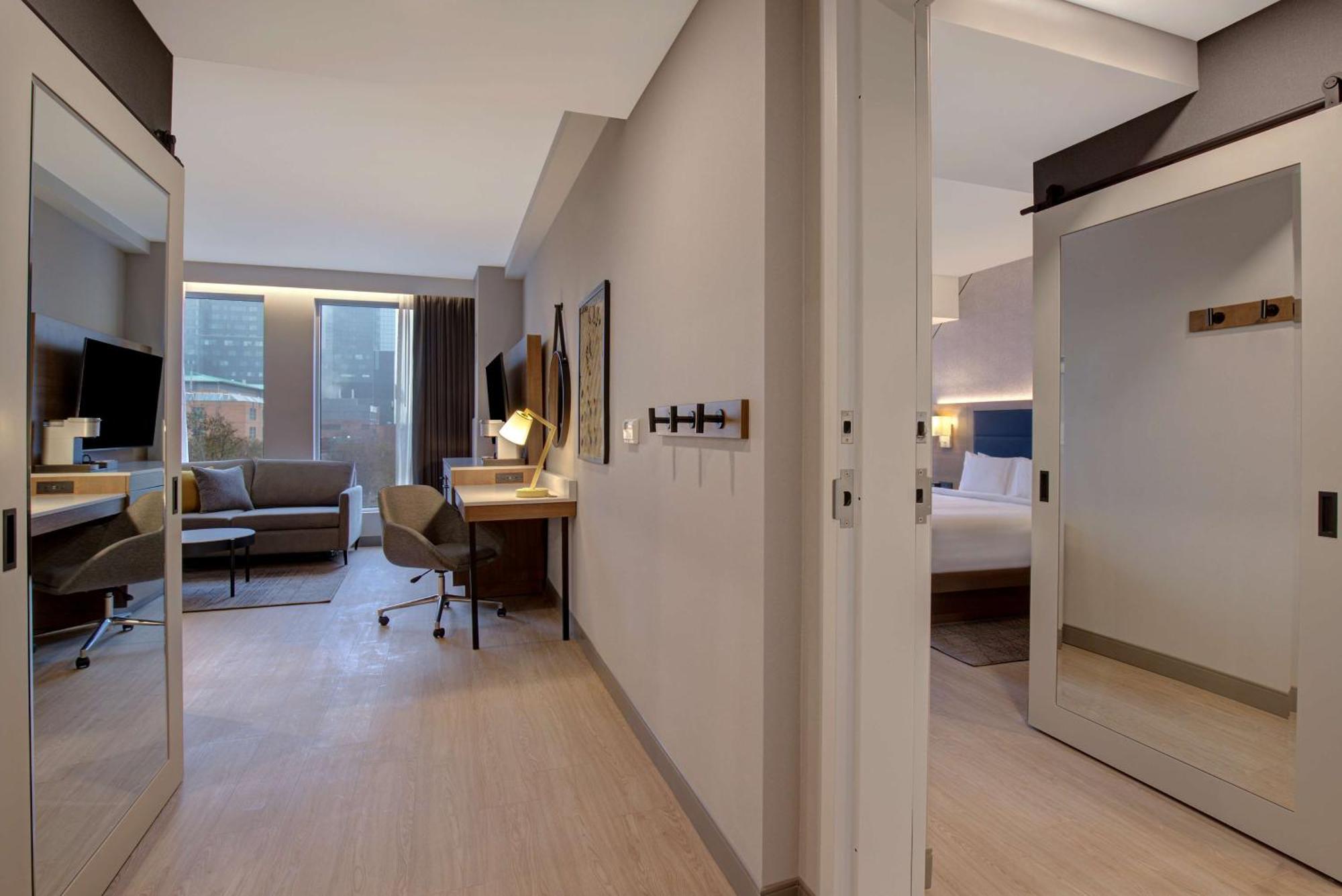 Hampton Inn Montreal Downtown, Qc Esterno foto