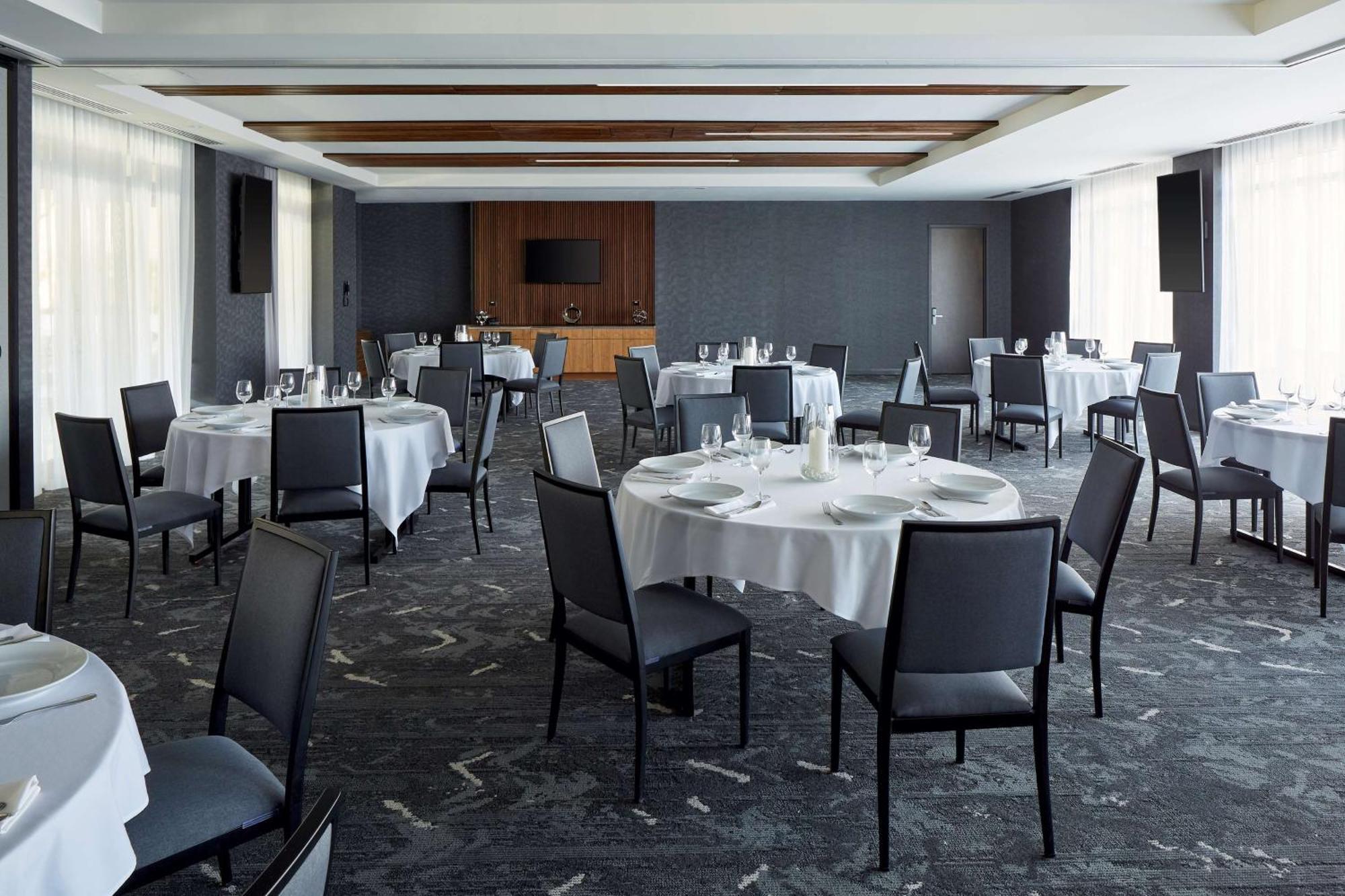 Hampton Inn Montreal Downtown, Qc Esterno foto