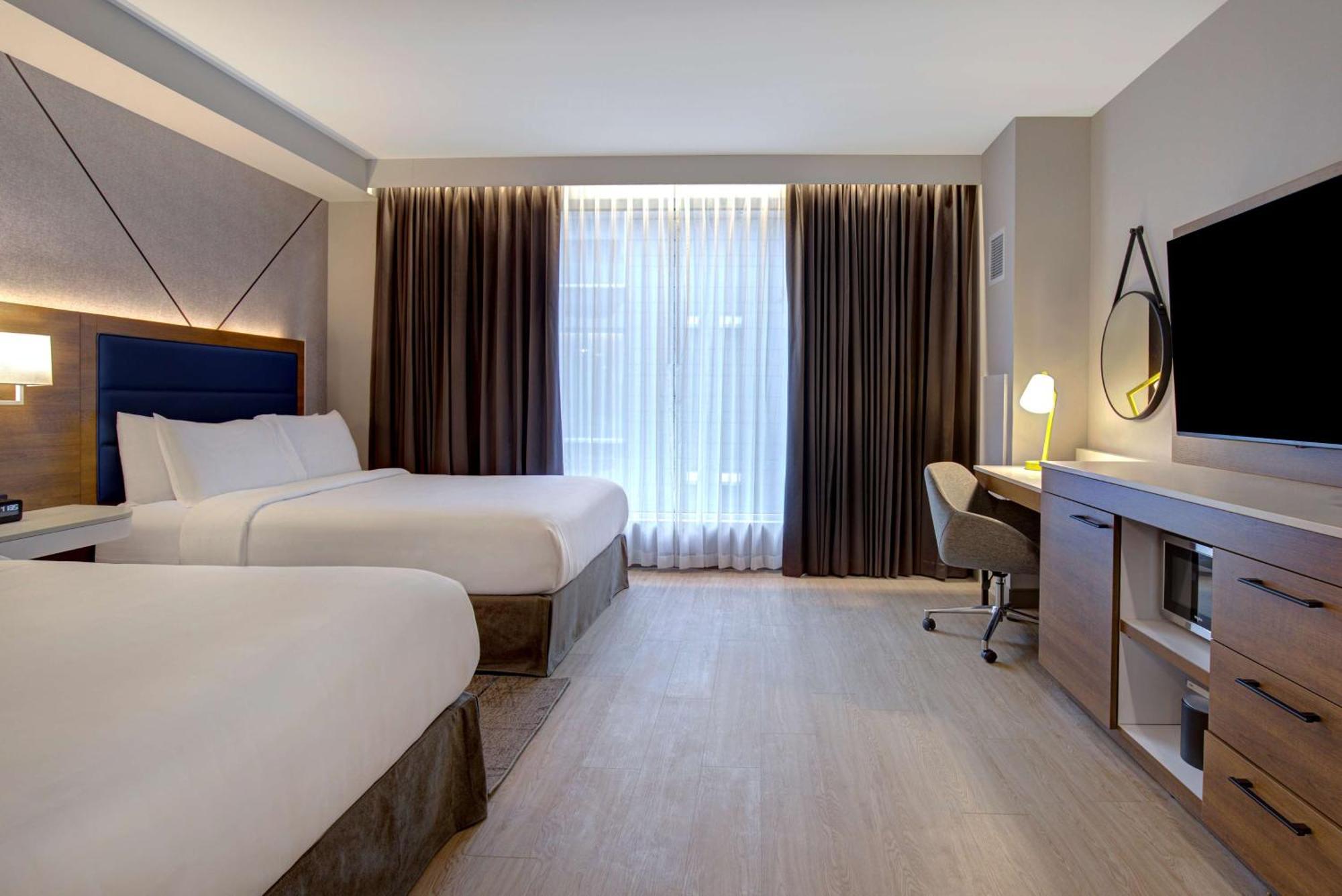 Hampton Inn Montreal Downtown, Qc Esterno foto