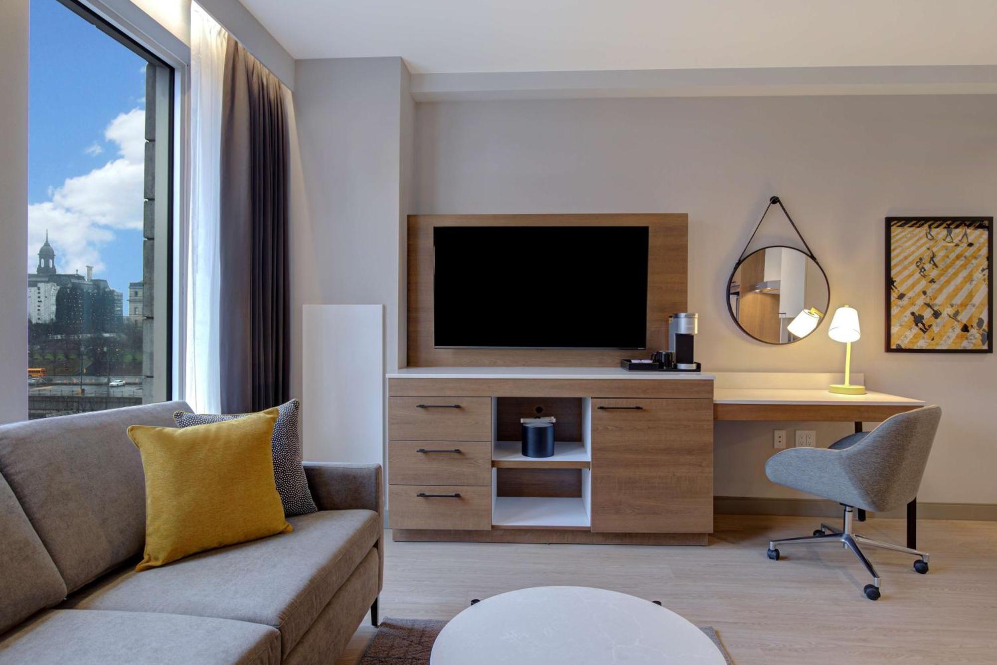 Hampton Inn Montreal Downtown, Qc Esterno foto